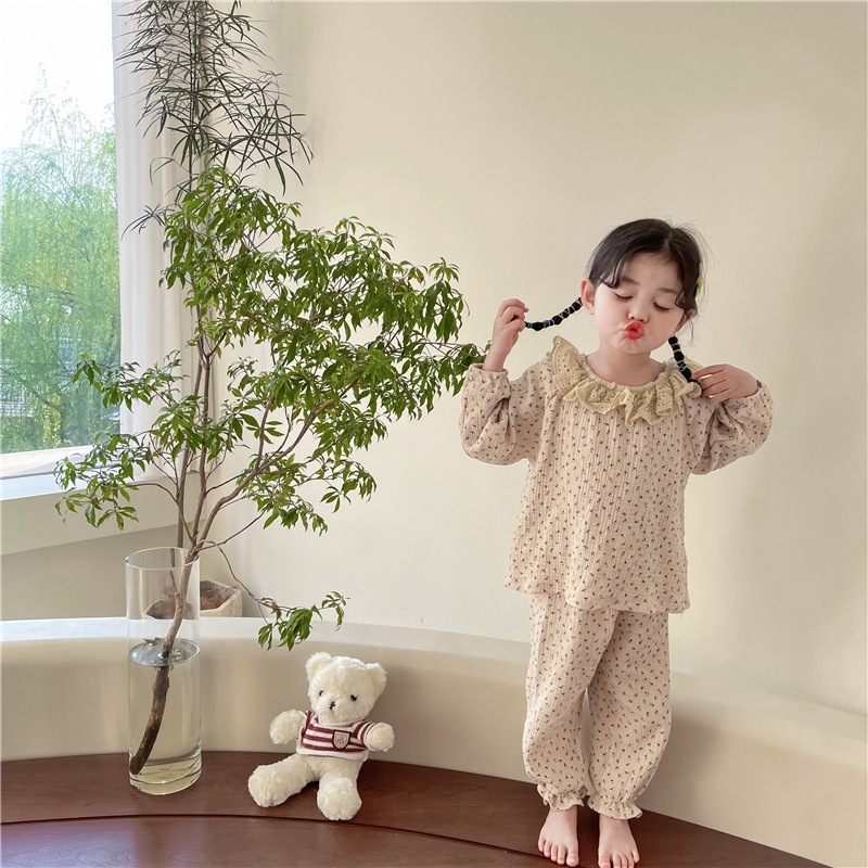 Pastoral Style Korean Girl Floral Home Service