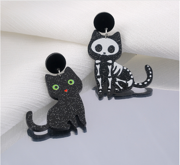 Animal Bone White Bone Green Eyes Black Cat Ear Studs