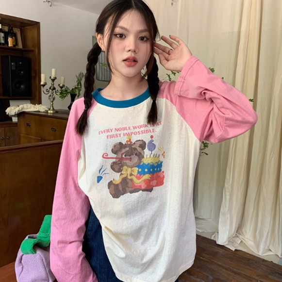 Contrast Color Cartoon Print Raglan Long Sleeve