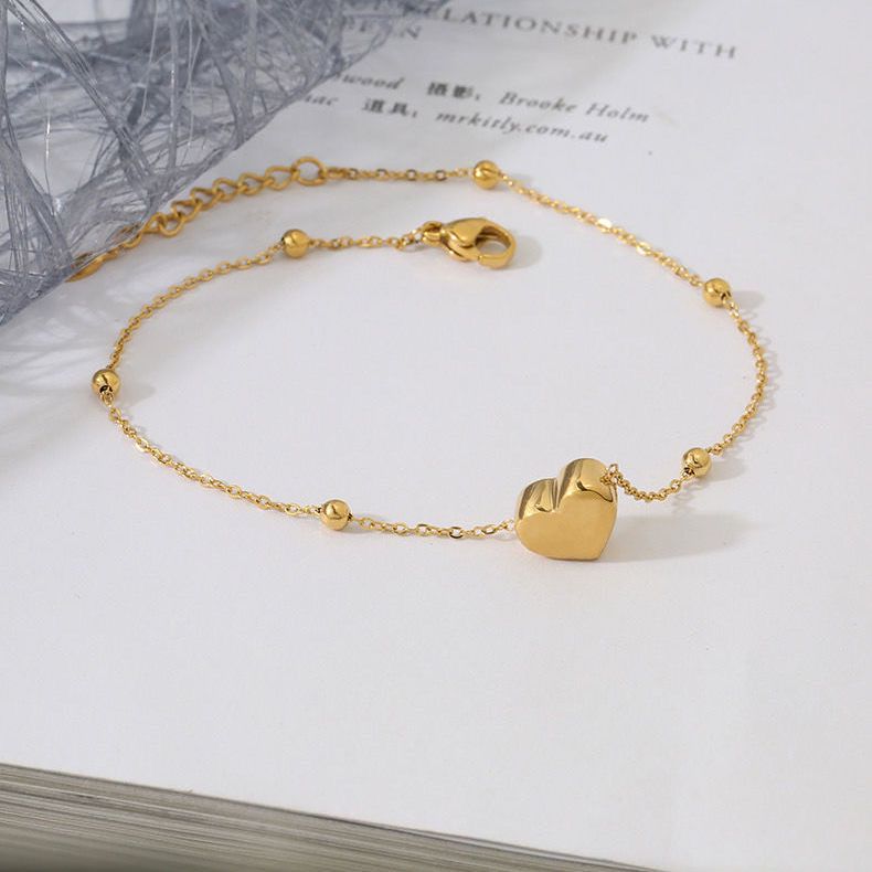 Bracelet Female Ins Niche Design Gold Heart-shaped Small Pendant