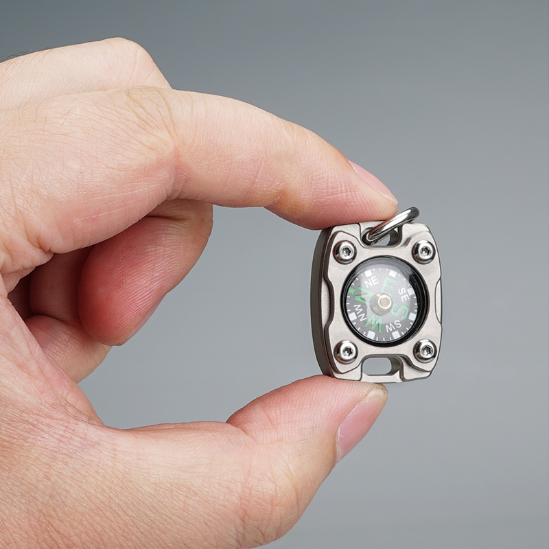 Outdoor brass mini luminous compass