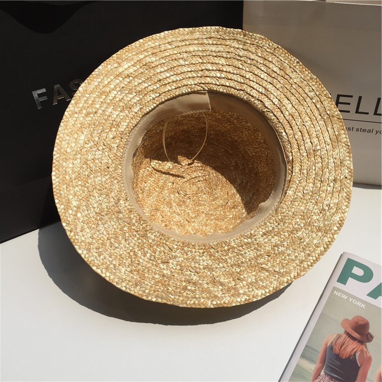 Title 3, Female pearl decorated straw hat