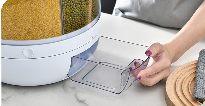 Пищевое пластиковое ведро для хранения зерна на кухне