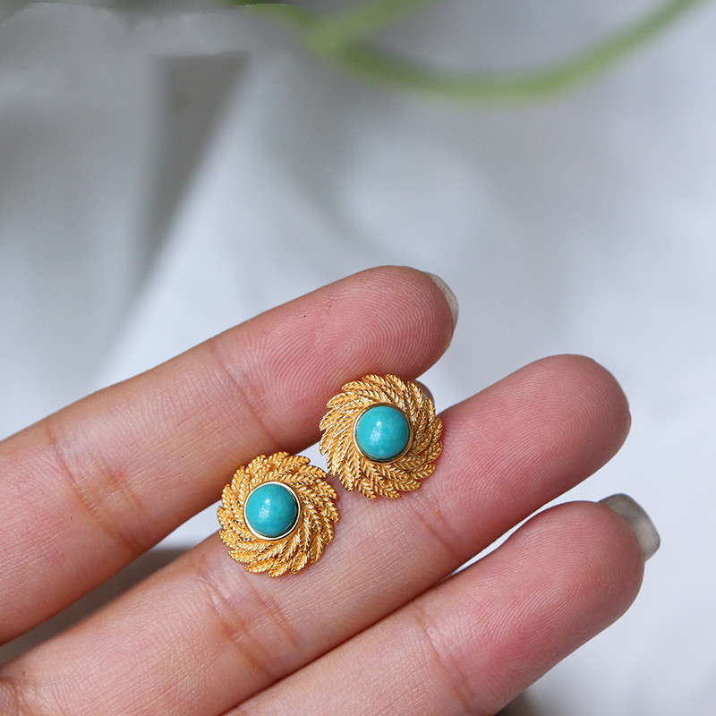 Women's Exquisite Temperament Green Natural Turquoise Earrings