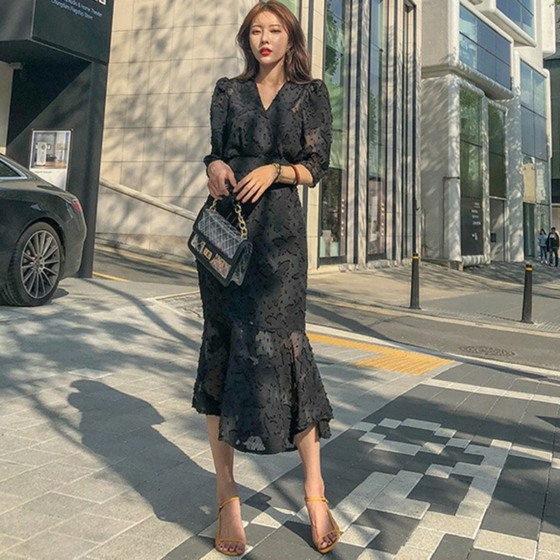Chiffon V-Neck Fishtail Dress
