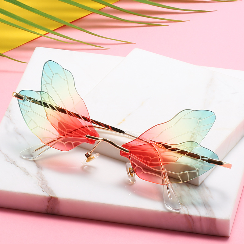 Title 4, Dragonfly wings sunglasses