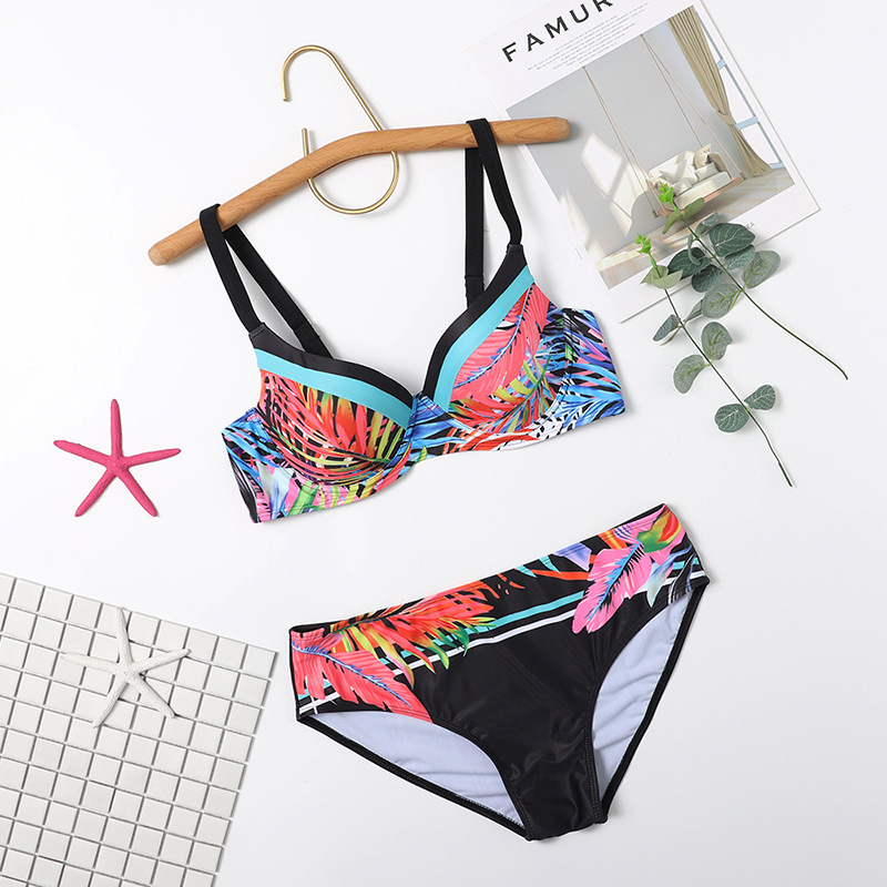 Women’s Two-piece Underwire Push Up Halter Glossy Lace Bikini