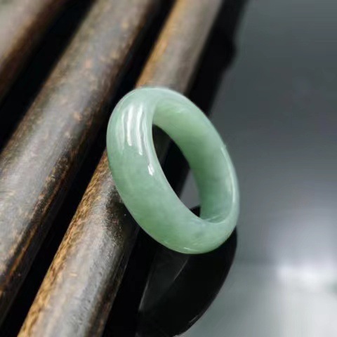 Creative And Minimalist Natural Jade Ring