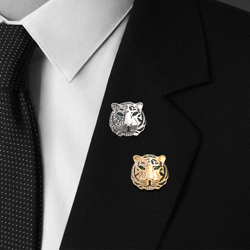 Tiger Brooch, picture 3 of 4