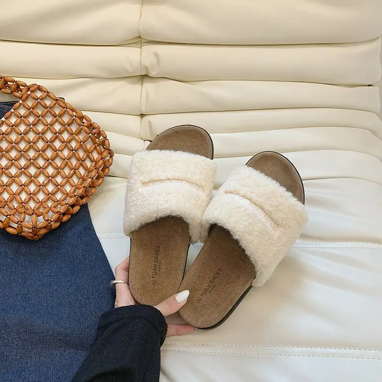 2026 Autumn New Women's Lamb Wool Flat