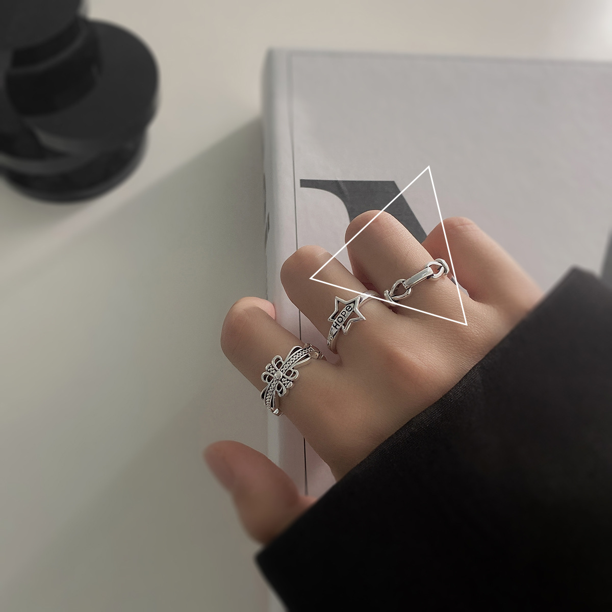 European And American Style Retro Cross Made Old Hollow Star Knotted Ring