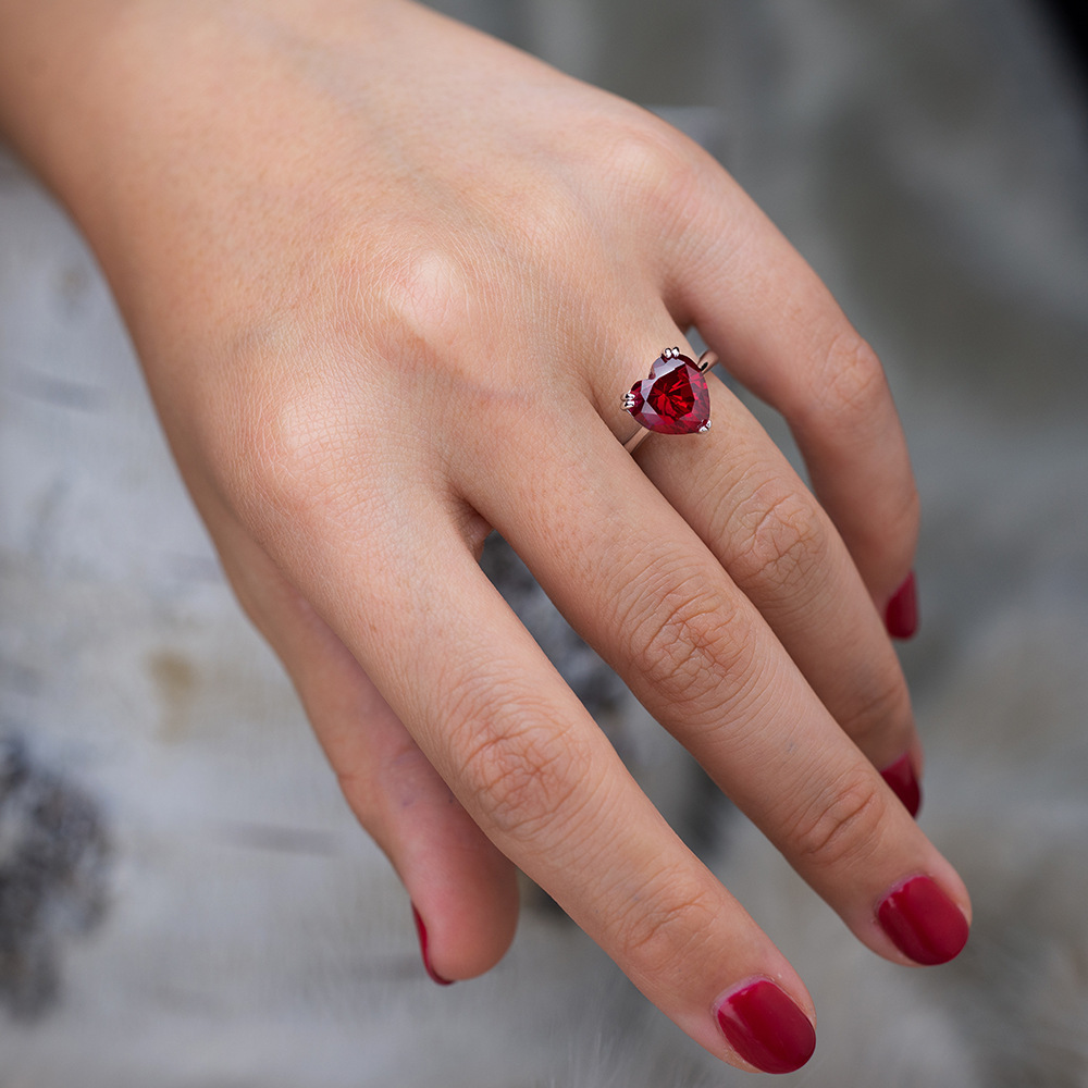 Title 4, Bague en argent avec diamant cœur de 4 carats e...