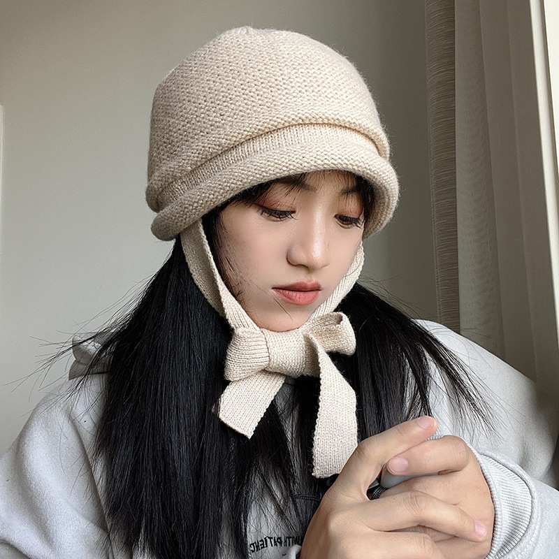 Women's Lace-up Wool Knitted Leifeng Hat