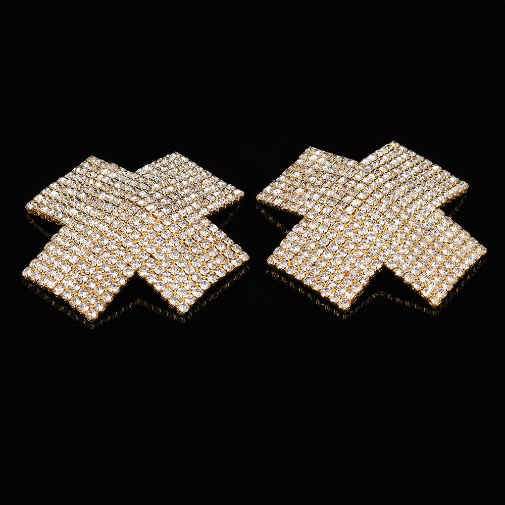 Title 4, Simple Anti-exposure Rhinestone Chest Paste