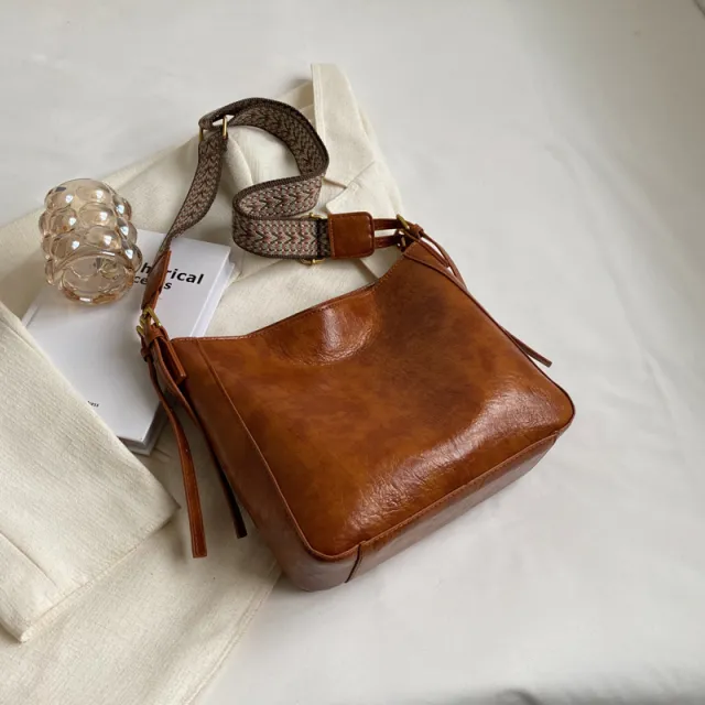 Women's Fashionable And High end Retro Small Bag Yellow - Shop at LoveMi