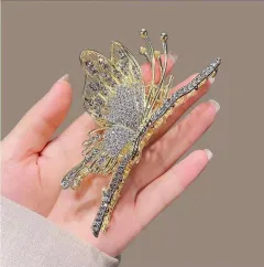 Branch Butterfly Grab Clip Super Fairy Niche Design - Gold - View 1