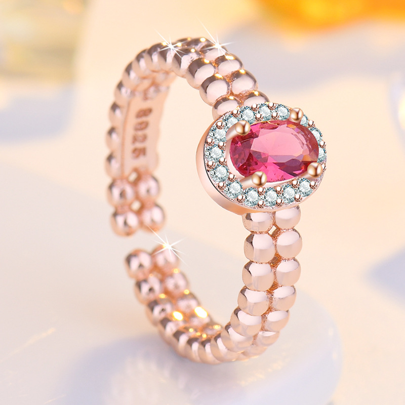 French Retro  Temperament Ladies Inlaid Natural Pigeon Blood Red Stone Ring