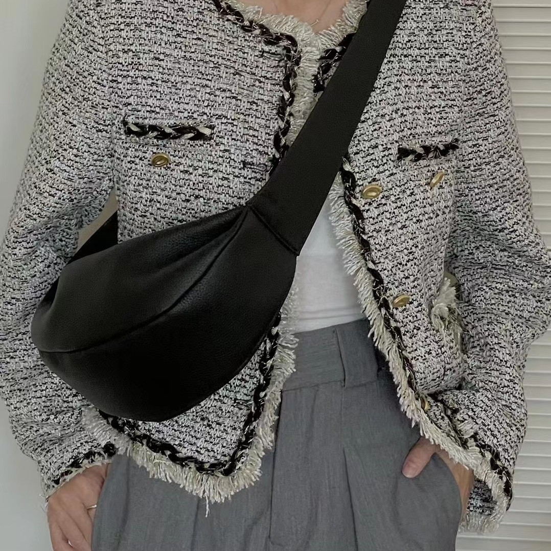 حقيبة علوية من الجلد الطبيعي بنصف تصميم دائري أنيق