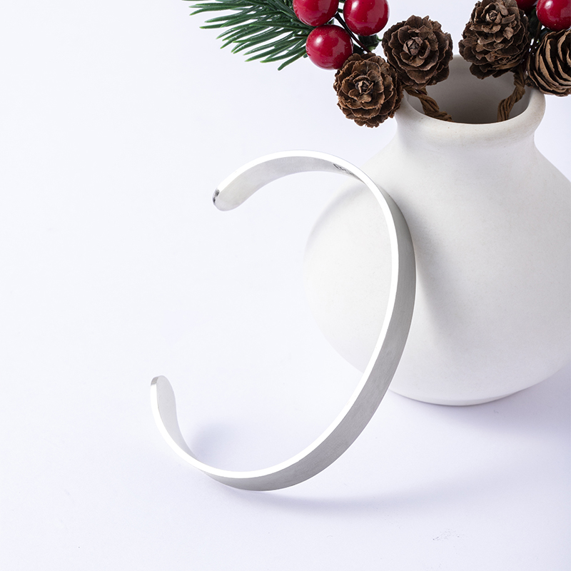 Life Gave Me The Gift Of You Cuff Bracelet Simple Silver Stainless Steel Curved Bar Bracelet