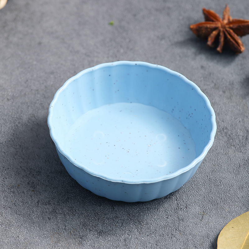 Small round dish blue