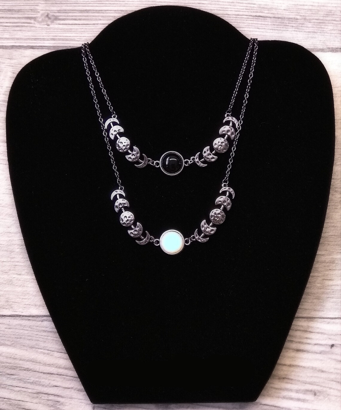 Title 5, Ladies New Fashion Opal Necklace