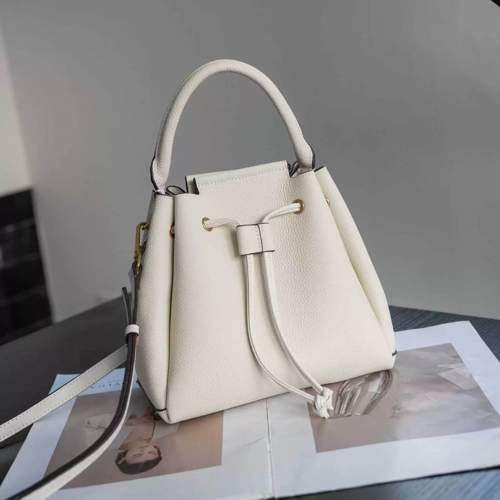 Cross-border TOGO Top-grain Leather Drawstring Bucket Bag For Women, 2026 New Large-capacity Versatile Genuine Leather Handbag 7