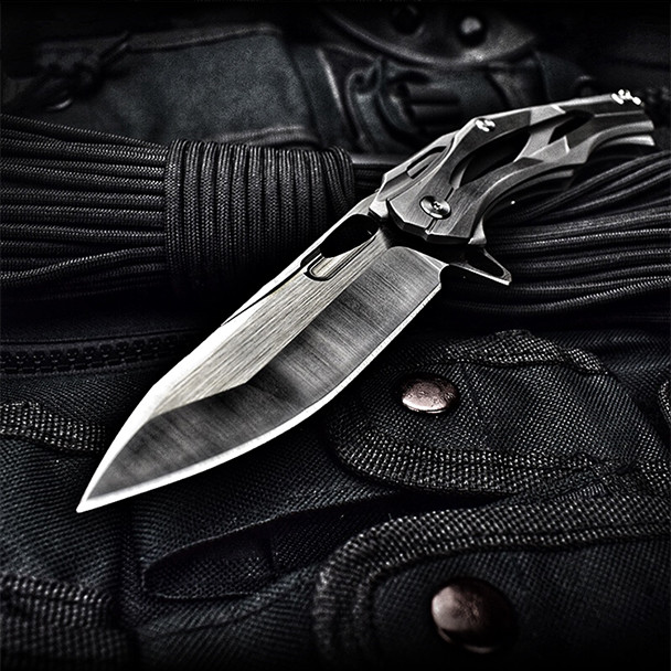 D2 Steel High Hardness Outdoor Folding Knife