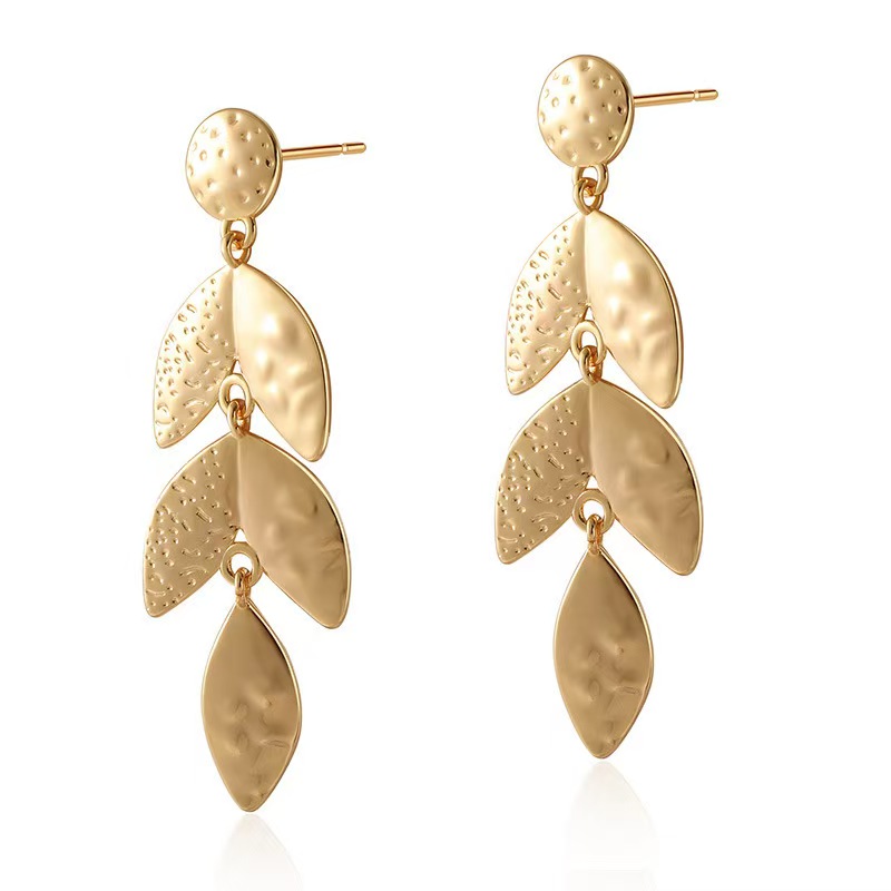 Trend Fashion Folded Polished Metal Ear Studs, Retro Irregular Geometric Petal Design Glossy Surface Versatile Ladies Earrings