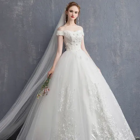 One-shoulder Bride Was Thin