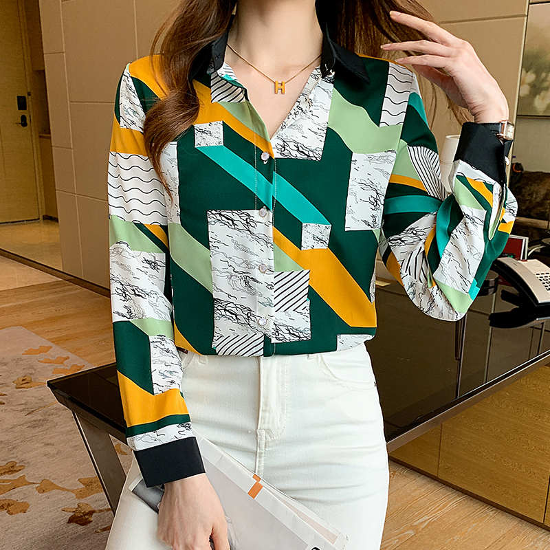 Title 3, Retro Hong Kong-style Long-sleeved Chiffon Shirt