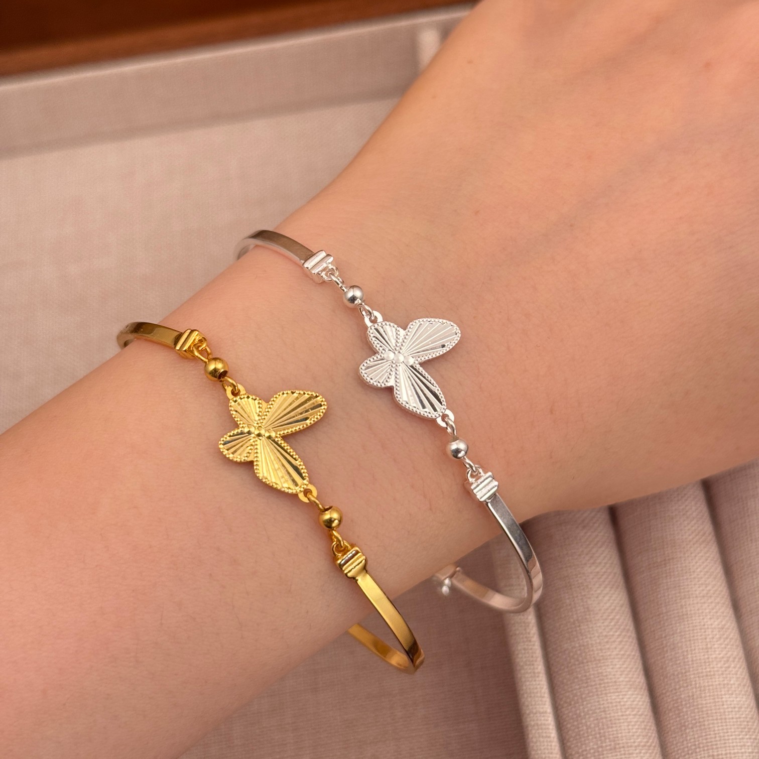 1pc 999 Sterling Silver Honeycomb Butterfly Bangle Bracelet, Luxurious Minimalist Style, Perfect For Daily Wear, Dates & Valentine's Gifts