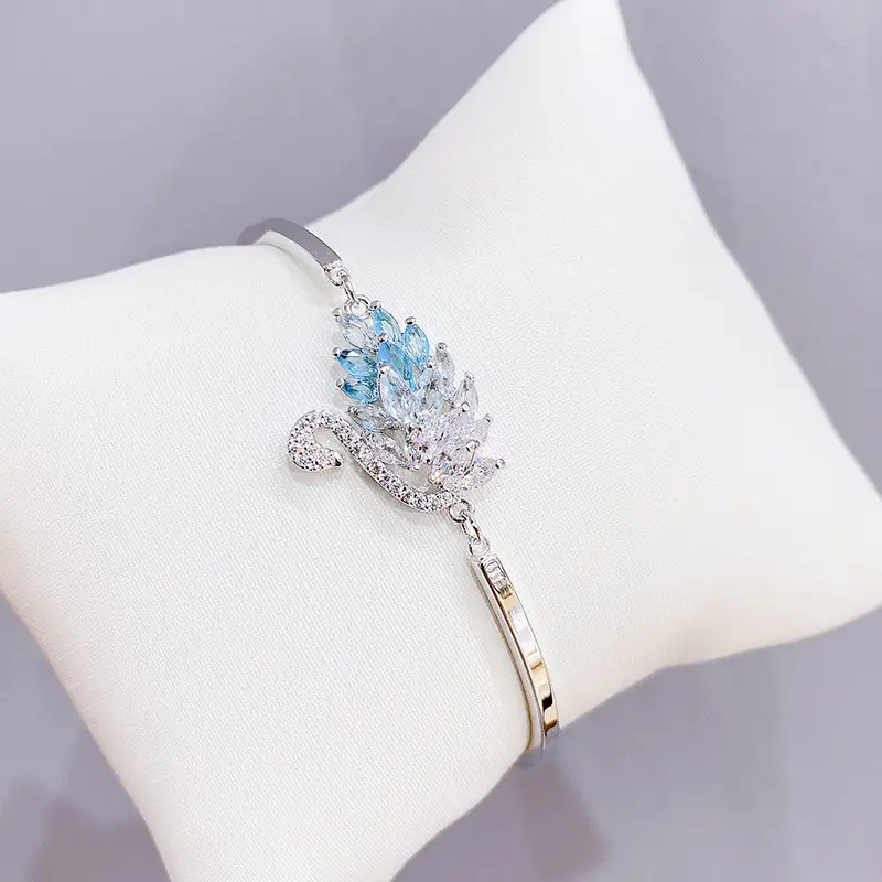 Gradient Swan Multicolor Zircon Bangle Japanese Style Mori Chic Elegant Fashion Wrist Accessory
