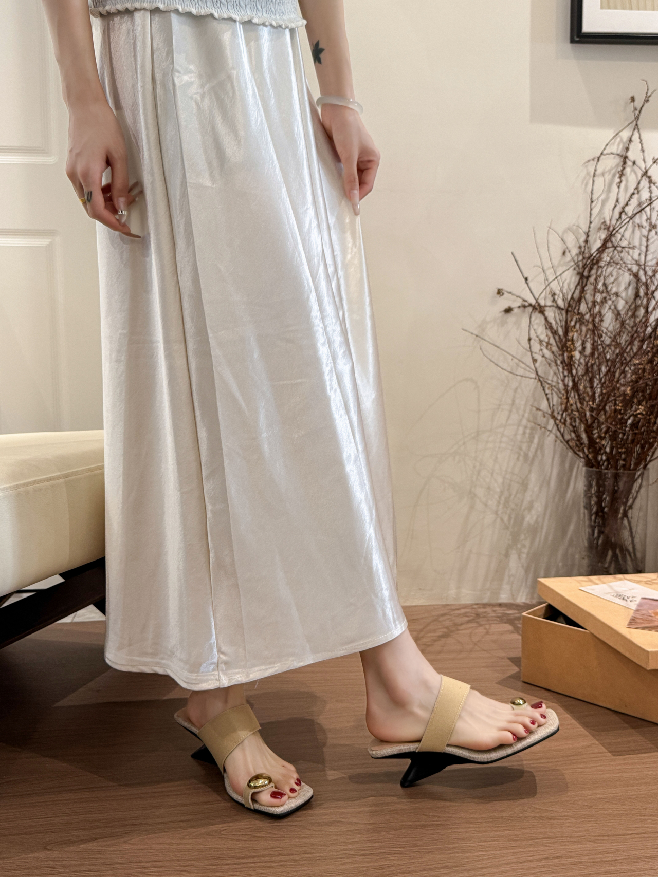 Women French Style Wedge Thong Slide Sandals, 2026 New Summer Niche Square Toe Single Strap Slides For Matching Dresses