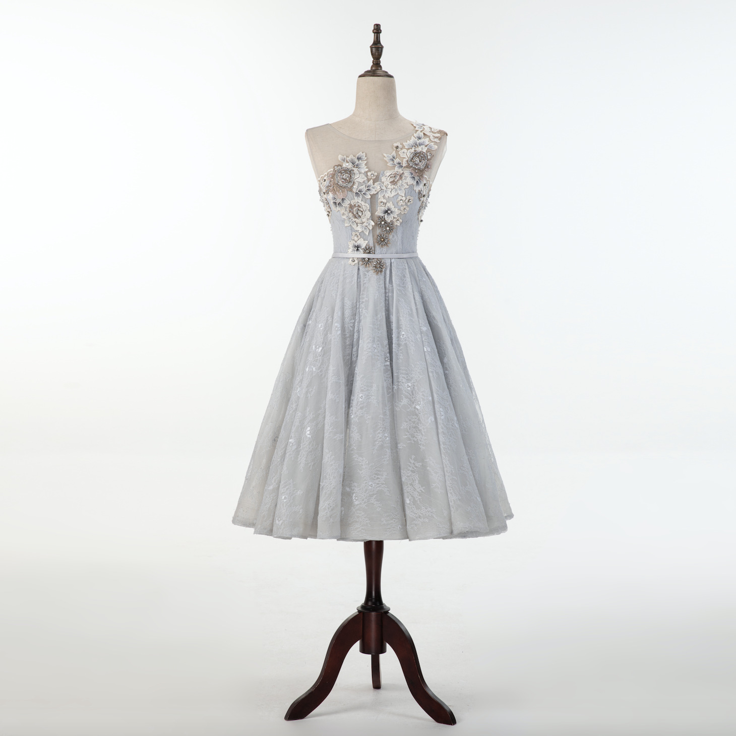 Wedding Dress Heavy Hand Embroidered Flower Lace — image 1