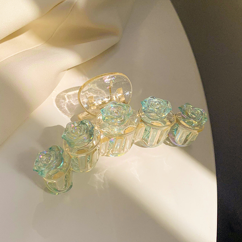 New Small Fragrant Wind Camellia Temperament Back Of The Head To Grab The Clip