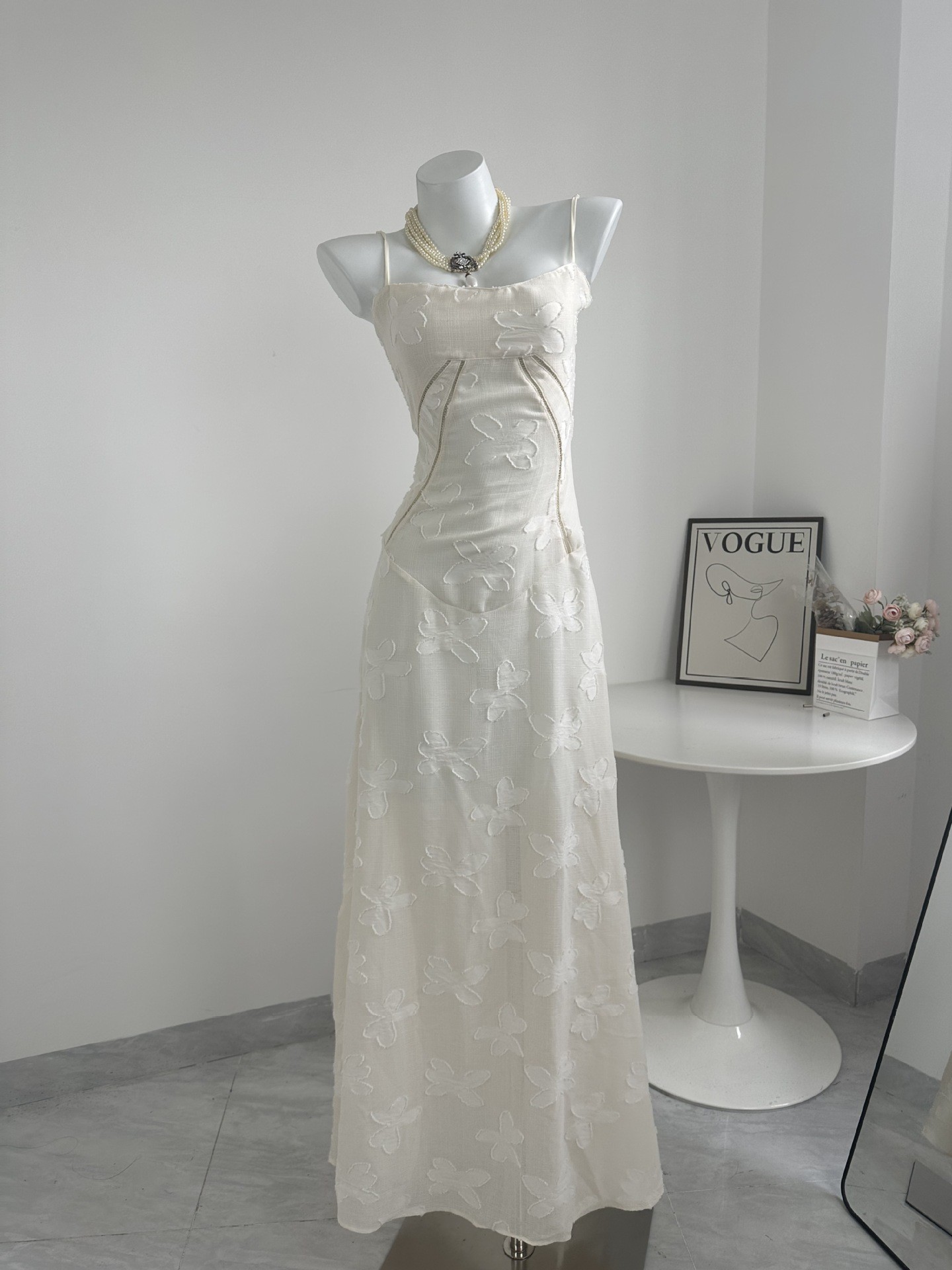 New Embroidered Floral Long Skirt With High-end Feel, Luxurious Camisole Skirt, Slimming Dress