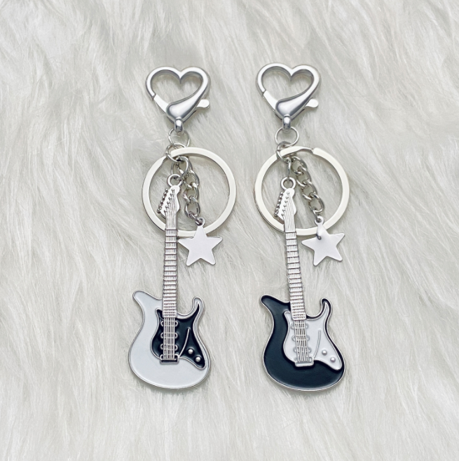 Title 6, Simulate Smooth Guitar Key Chain