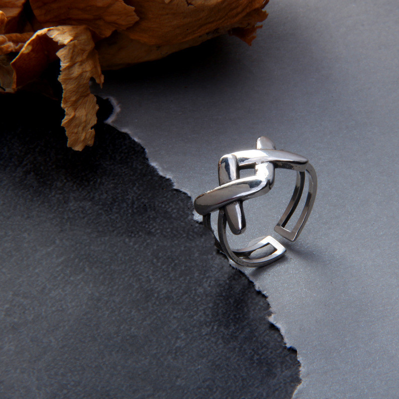 Thai Silver Ring Fashion Retro Distressed Hollow Cross