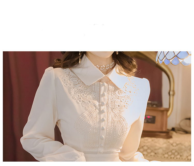 French girl literary temperament workplace dress Mori series