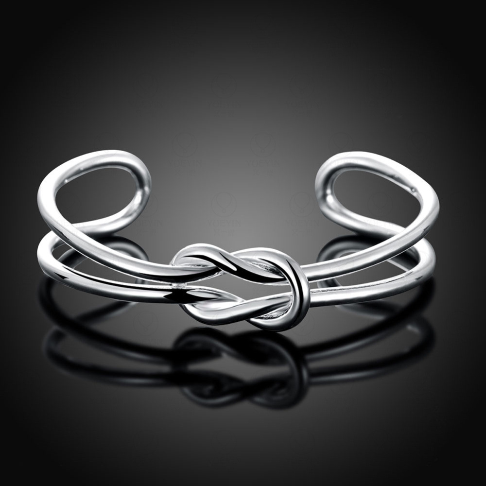 Women's Fashion Trend Creative Knotted Bracelet