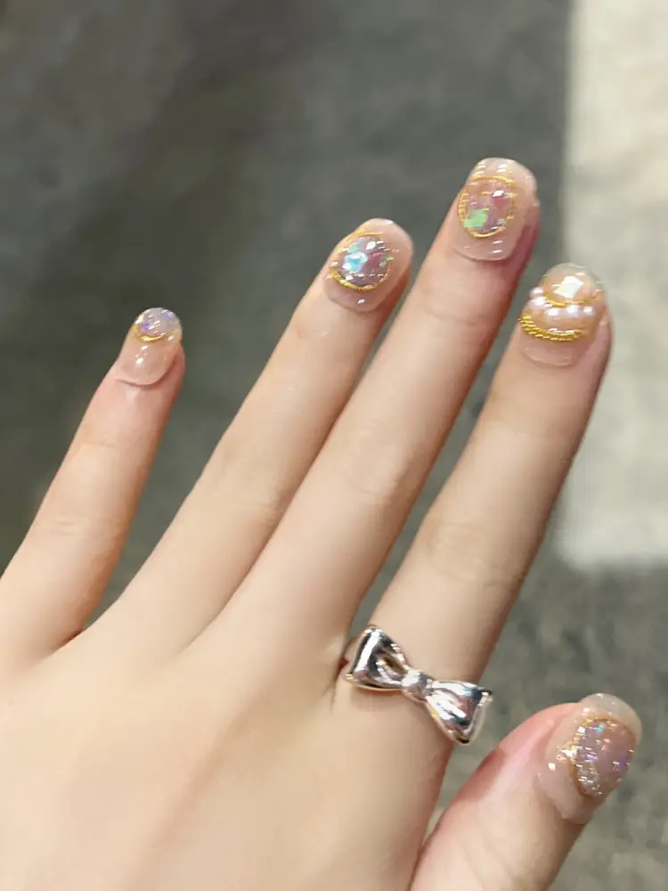 Oil Paint Moonlight Gentle Short Round Nail Warm Yellow