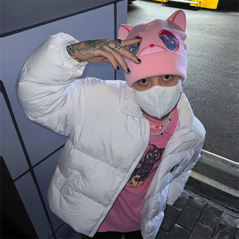 Different Eye Bear Embroidered Warm Wool Knitted Hat