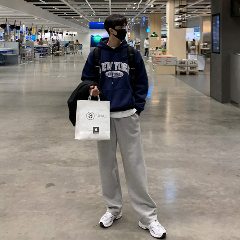 Men's Loose Letter Embroidered Sweater