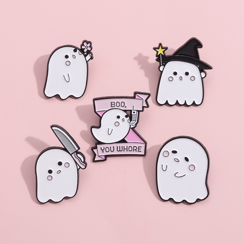 Title 7, Halloween Cute Little Ghost Modeling Golden M B...