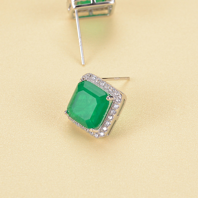 Internet Celebrity Explosion Models Multi-layer Unilateral