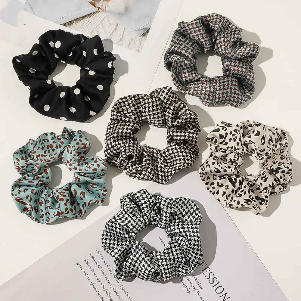 Large Intestine Circle Satin Rope Hair Accessory