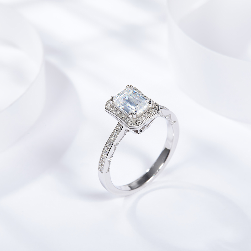 THE EMERALD-CUT RADIANCE