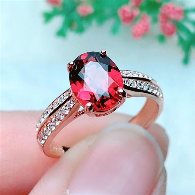 Natural Garnet 925 Silver Magnesia Aluminum Garnet Female Ring