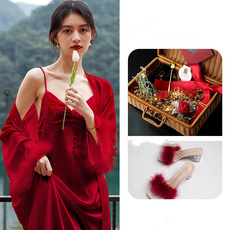 Suspended Sleeping Dress Feather Morning Robe