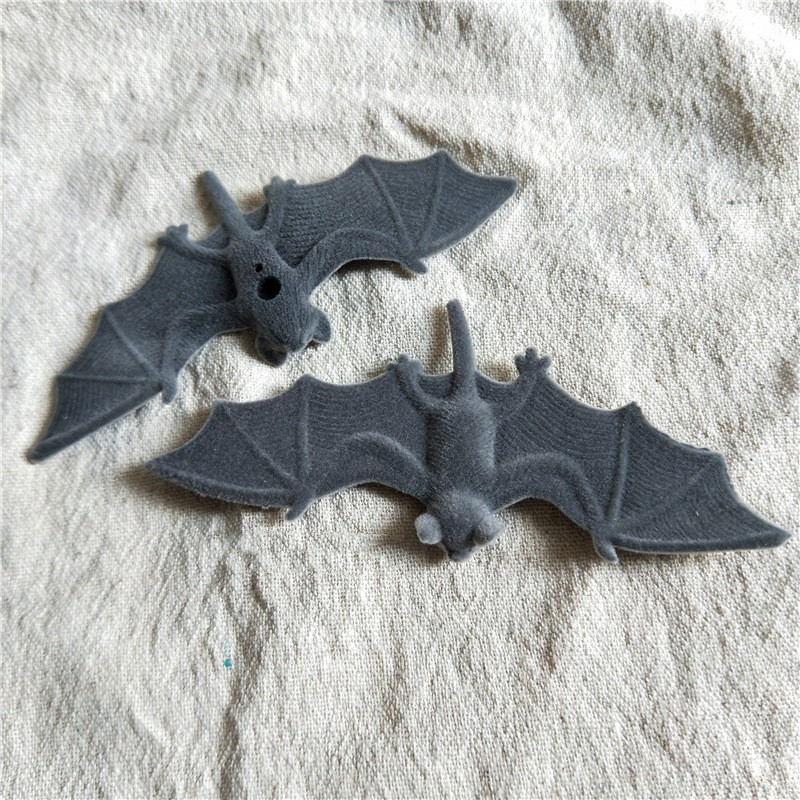 Bat grey